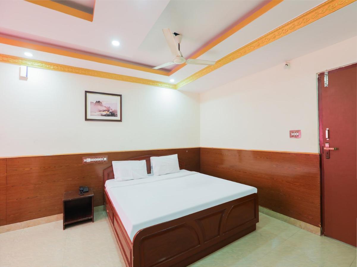 Capital O 84002 Hotel Top In Town President Kushalnagar Exterior photo