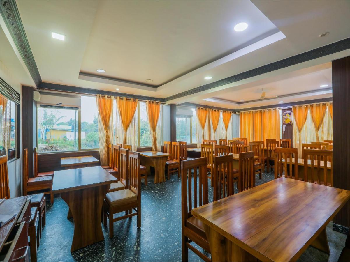 Capital O 84002 Hotel Top In Town President Kushalnagar Exterior photo